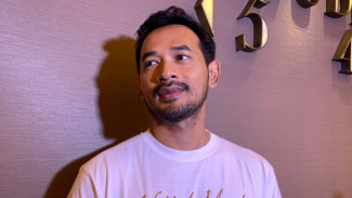 Tergoda Orang Ketiga? Oka Antara: Married Bukan Berarti Happy Ending
