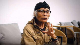 Pilih Hidup Sendiri di Usia 74 Tahun, Diding Boneng: Punya Teman Hidup Masalah Mulu!