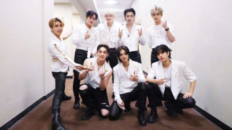 Beri Hadiah untuk Fans, Stray Kids Rilis Lagu ‘Mixtape: Time Out’