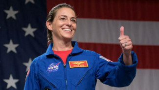 Untuk Pertama Kalinya Astronot Wanita Asli Amerika Mengudara ke Luar Angkasa