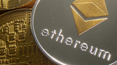 Ethereum (ETH).