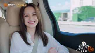 Kelewat Cantik, Artis Hong Kong Ditahan di Bandara Jerman