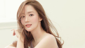 Soal Rumor Kencan, Mantan Kekasih Park Min Young Akhirnya Buka Suara