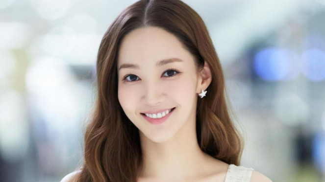 Park Min Young.
