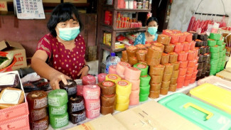 Makna dan Asal Usul Kue Keranjang yang Tak Boleh Absen Saat Imlek