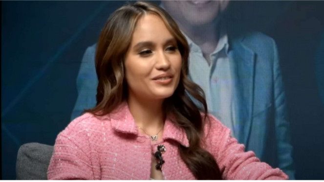 Cinta Laura