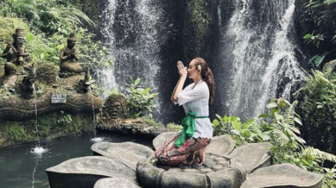 Aura Kasih