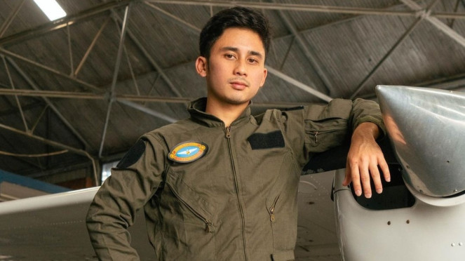 Alshad Ahmad. 