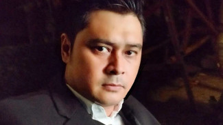 Profil Iqbal Pakula Aktor 'Tukang Bubur Naik Haji the Series' yang Meninggal Dunia