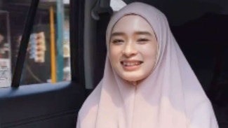 Inara Rusli Banjir Saweran saat Live TikTok Usai Lepas Cadar, Dapat Gift Paling Mahal