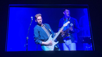 Terlalu Energik Tampil di BNI Java Jazz Festival 2023, Senar Gitar Cory Wong Sampai Putus