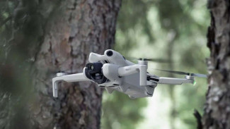 Super Ringan dan Bisa Dilipat, Ini Spesifikasi dan Harga DJI Mini 4 Pro