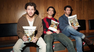 Siapa Opening Act Konser Jonas Brothers di Indonesia?