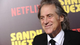 Richard Lewis Meninggal Dunia: Komedian Curb Your Enthusiasm Berpulang di Usia 76 Tahun