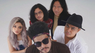 Alasan Gabung ke Band Methosa, Rina Nose Senang Lagunya Bawa Isu Sosial
