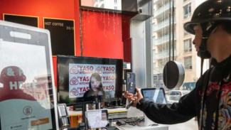 Gaji UMR Mahal, Restoran di New York Pekerjakan Warga Filipina Jadi Kasir Virtual Lewat Zoom