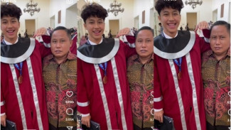 Ketampanan Anaknya Viral, Narji Tak Ingin Paksakan Buah Hati Soal Karier