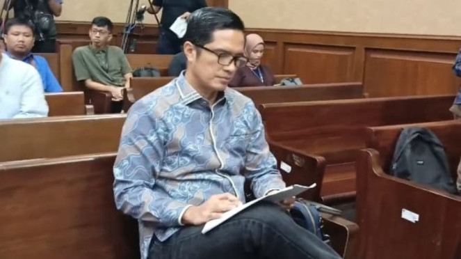 Febri Diansyah.