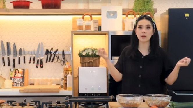 Chef Devina