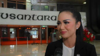 Momen Azriel Peluk Erat Menepuk Hangat Punggung Krisdayanti, Netizen: Nangis Banget Liatnya