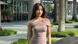 Fuji Pamer Body Goal saat Liburan di Singapura, Netizen: Secantik Ini Dibilang Aura Maghrib?