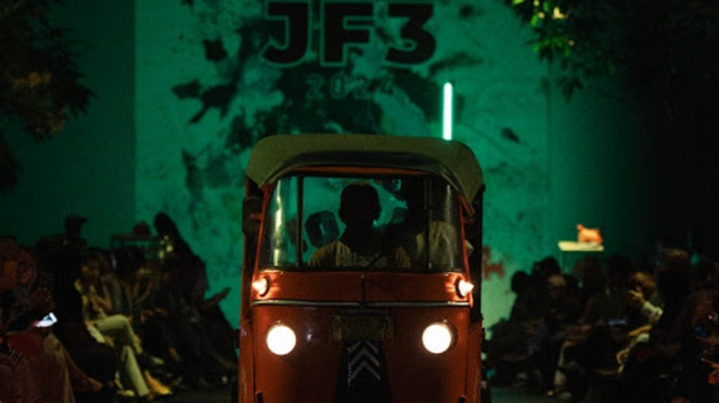 Bajaj di JF3