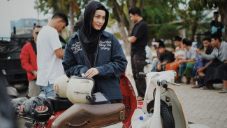 Curi Perhatian, Intip Sederet Foto Sintya Marisca Berhijab Saat Touring ke Aceh