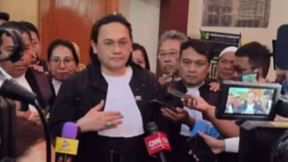 Bahas Uang Donasi Agus Salim di Rumah Duka Alvin Lim, Farhat Abbas Jadi Sorotan