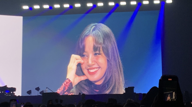 Lisa Blackpink