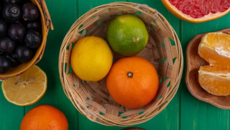Terpopuler: 10 Buah Bantu Turunkan Berat Badan hingga Cegah Kanker dengan Pijat Payudara, Bagaimana Caranya?