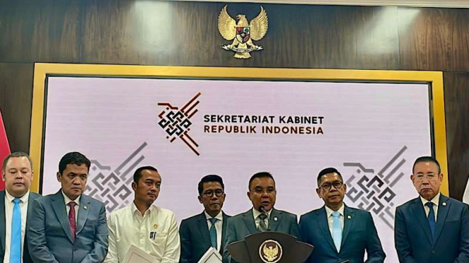 Pimpinan dan Anggota DPR RI Usai Bahas Kenaikan PPN 12?ngan Presiden Prabowo