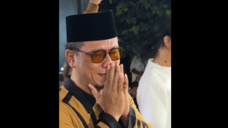 Viral! Pemilik Warung Bahagia Didatangi Gus Miftah hingga Sungkem, Respons Gus Miftah Tuai Kritik Warganet