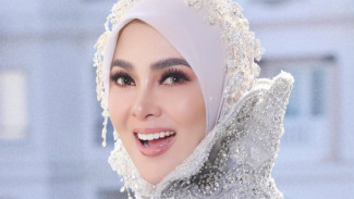 TERPOPULER: Syahrini Comeback Suaranya Malah Dinyinyir Netizen, Rachel Vennya Siap Bawa Kasus Rumah ke Jalur Hukum