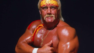 Pegulat Legendaris WWE Hulk Hogan Meninggal Dunia