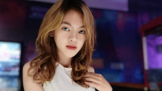 Profil Riri Febriana: Artis Genta Buana Dikabarkan Nikah Sesama Jenis, Lepas Hijab dan Dibaptis