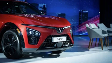 Vinfast VF7