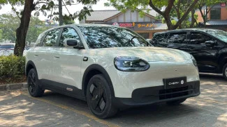 Kesan Singkat Menyetir Mobil EV Chery Q